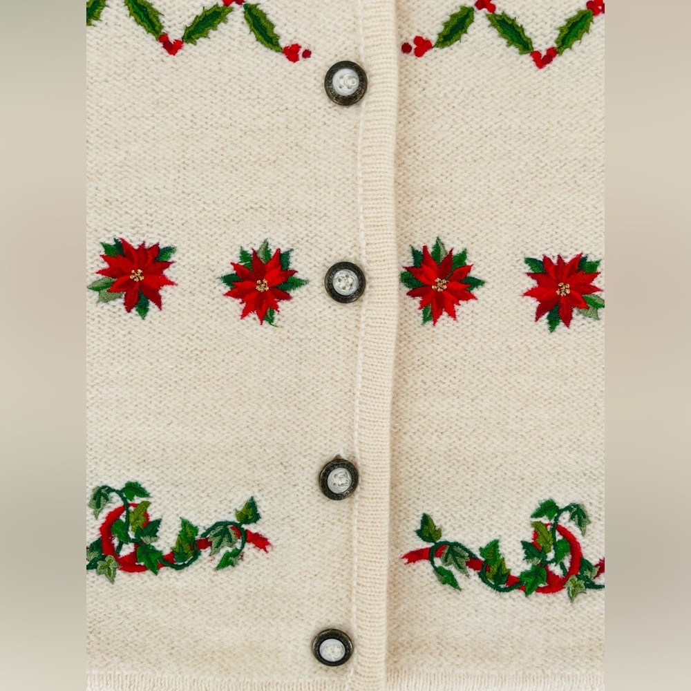 Vintage Susan Bristol Christmas Cardigan Sweater - Picture 4 of 7